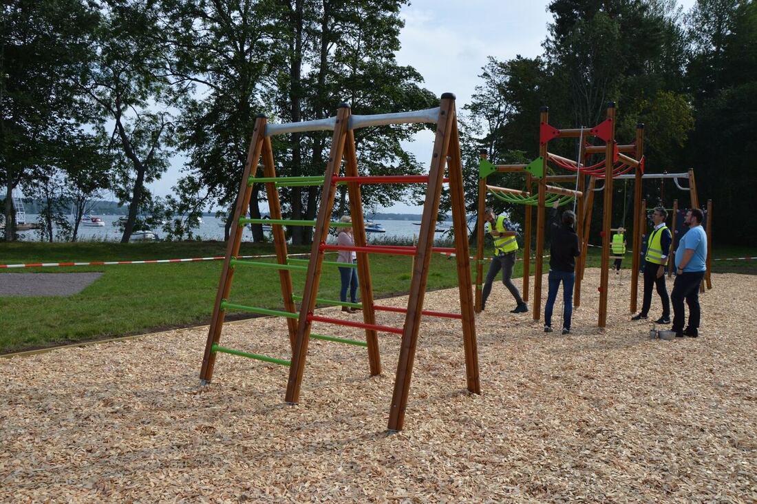 Parcours Ninja — course d'obstacles en extérieur