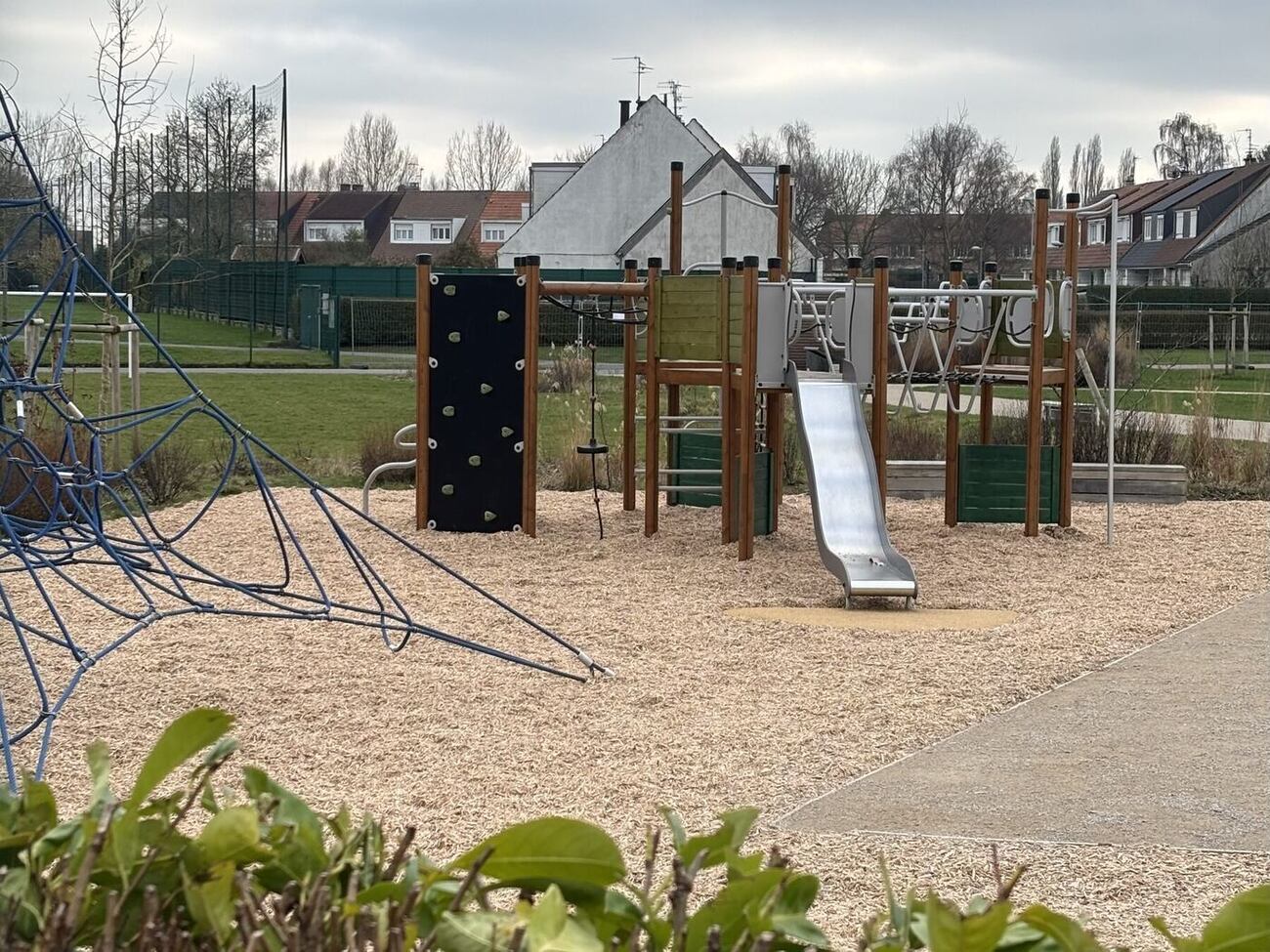 Structure de jeux bois et filet — référence Arena Jeux